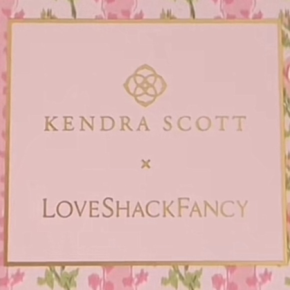 LoveShackFancy x Kendra Scott blooming heirloom pink locket gold bow necklace - Picture 9 of 9